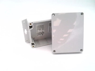 BUD INDUSTRIES PN-1323-MB