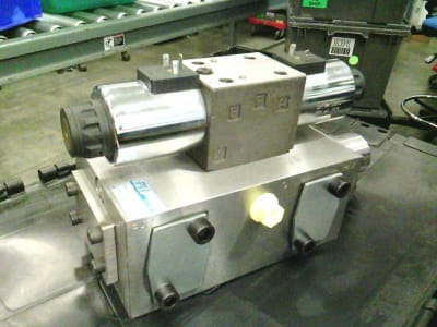 POCLAIN VDF-H25-4-143-204-14-0000