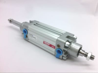 UNIVER GROUP KD2010400050M