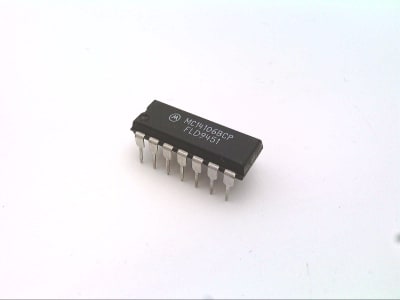 NXP SEMICONDUCTOR MC14106BCP