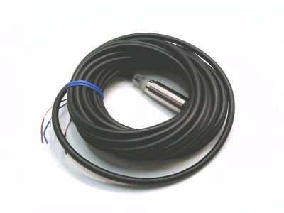 OMRON E2B-M12KS02-WP-C1 5M