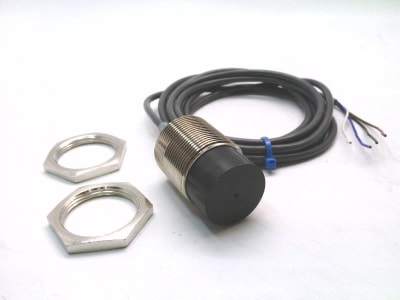 OMRON E2A-M30KN20-WP-C3 2M