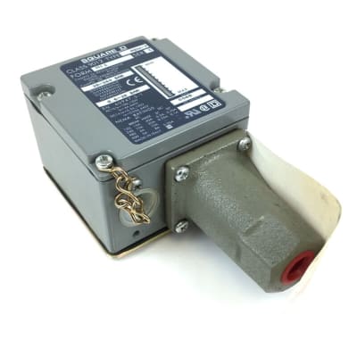 SCHNEIDER ELECTRIC 9012-ADW-7-M12