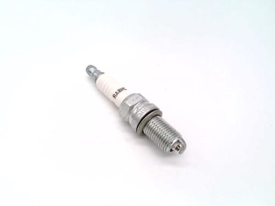 CHAMPION SPARK PLUGS RA8HC