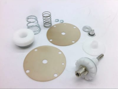 UNIVER GROUP AG-9665