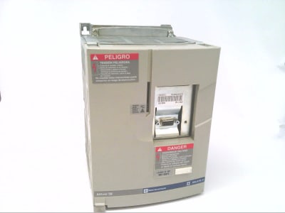 SCHNEIDER ELECTRIC ATV58HU29N4