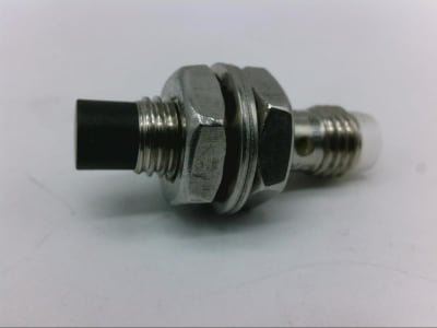 BALLUFF BES M08EB-POC40F-S49G