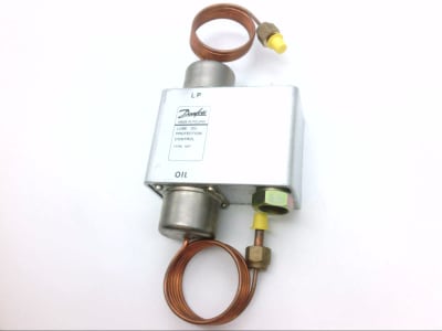 SERVICE FIRST SWT02221