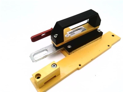 EUCHNER 057737