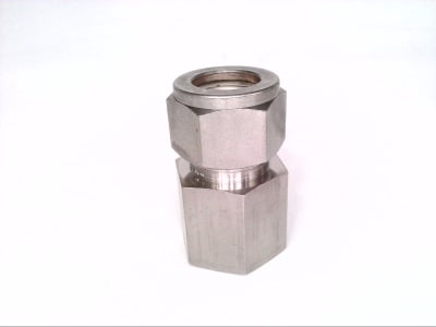 SWAGELOK SS-1010-7-8