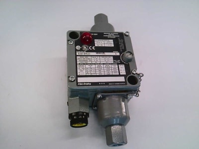 ALLEN BRADLEY 836T-D452JX24X15