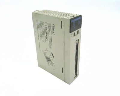 OMRON CS1W-NC113