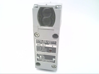 ALLEN BRADLEY 880L-RL2