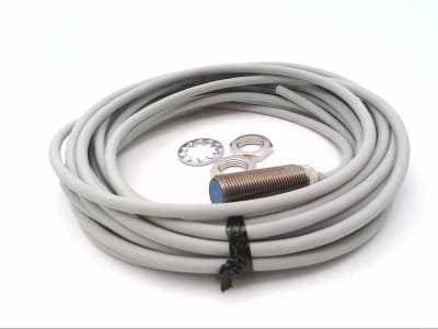 AZBIL CORPORATION FL7M-3J6HD-L5