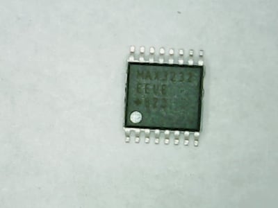 MAXIM INTEGRATED PRODUCTS MAX3232EEUE+