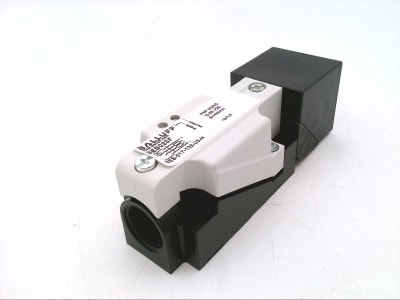 BALLUFF BES 517-132-U3-H