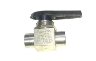 SWAGELOK SS-45F8-33C