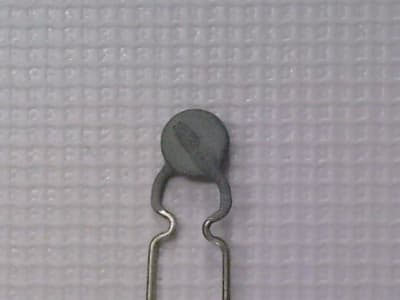 VISHAY PTCCL05H131EBE