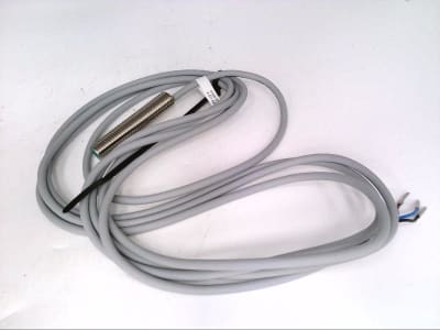 PEPPERL & FUCHS NBB2-8GM40-E2