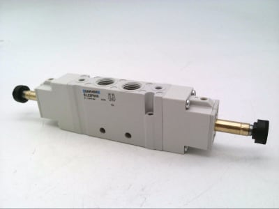 UNIVER GROUP EL22F655