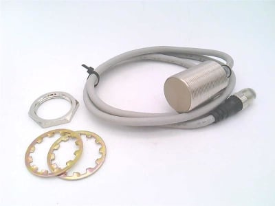 OMRON E2EYX8B1M1J1M