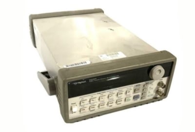 AGILENT 33120A