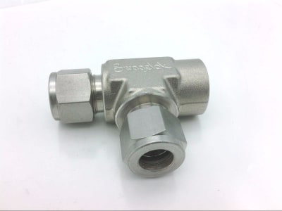 SWAGELOK SS-810-3-8TFT