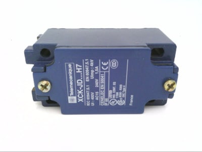 TELEMECANIQUE SENSORS ZCKJD39H7