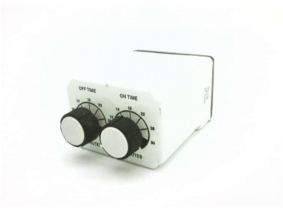 ALLEN BRADLEY 700-HV32DA1