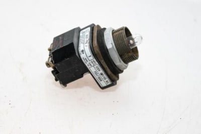 ALLEN BRADLEY 800H-QRT24C