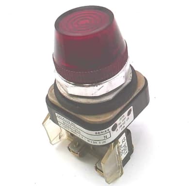 ALLEN BRADLEY 800T-Q14R
