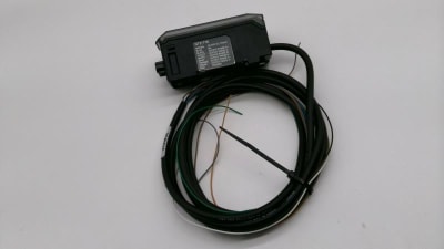 KEYENCE CORP GT2-71D