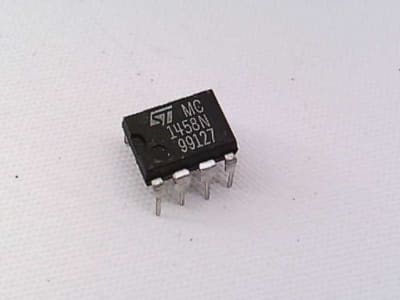 ST MICRO MC1458N