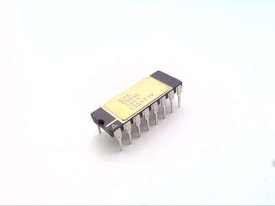ANALOG DEVICES AD558SD