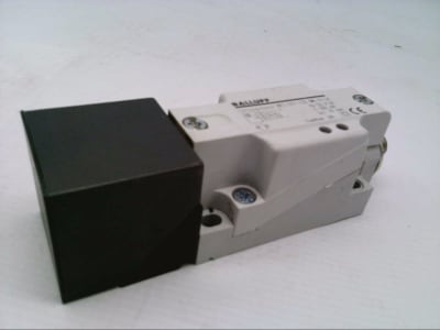 BALLUFF BES 517-132-M6-H-S4