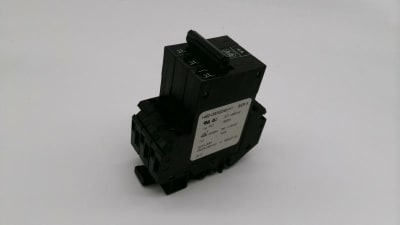 ALLEN BRADLEY 1492-GS3G040-H1