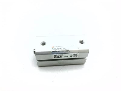 SMC CDQSB12-30D-M9BVL