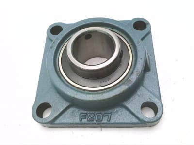 AMI BEARINGS UEF207-23