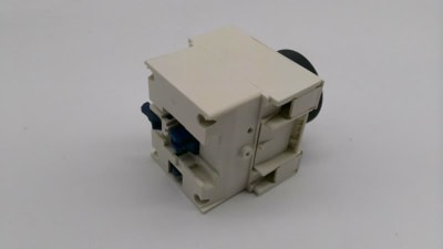 SCHNEIDER ELECTRIC LADT23