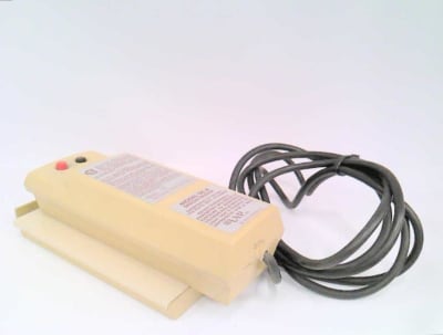 UVP INC DE-4