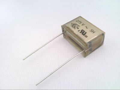 KEMET PME271M622KR30