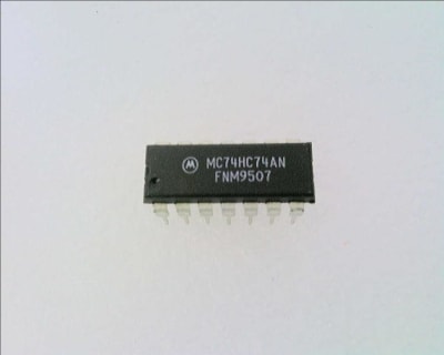 NXP SEMICONDUCTOR MC74HC74AN