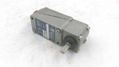 SCHNEIDER ELECTRIC C4B-JK013