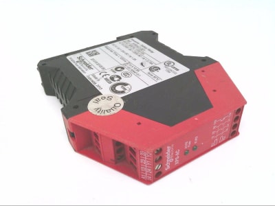 SCHNEIDER ELECTRIC XPSAC1321