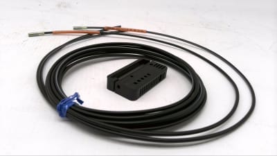 OMRON E32-LT11R 2M