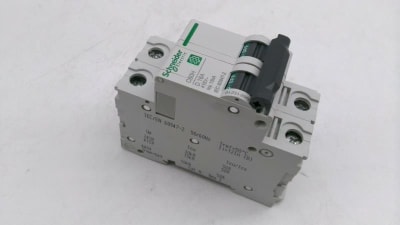 SCHNEIDER ELECTRIC M9F15216