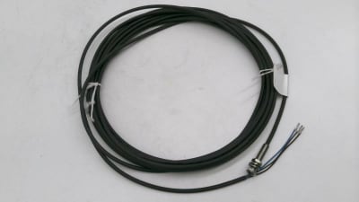 BALLUFF BES 516-3005-E4-C-PU-05