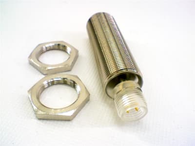 BALLUFF BES M18MI-PSC50B-S04G-011