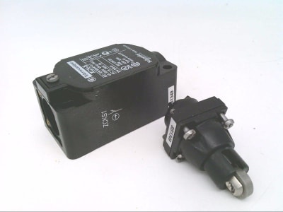 TELEMECANIQUE SENSORS XCKS102