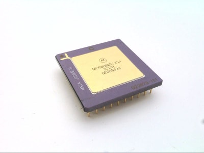 NXP SEMICONDUCTOR MC68882RC25A